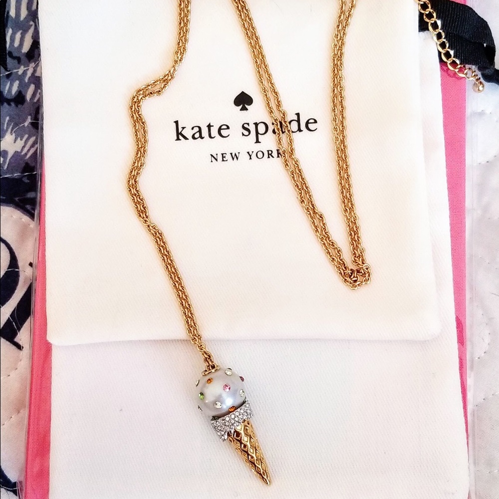 *SOLD* Kate Spade long pendant
